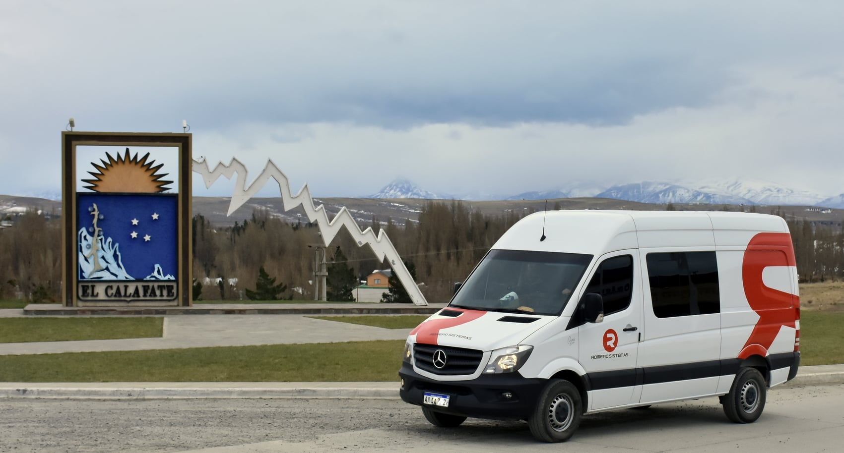 Vehículo de asistencia técnica de Romero Sistemas en Río Gallegos y El Calafate